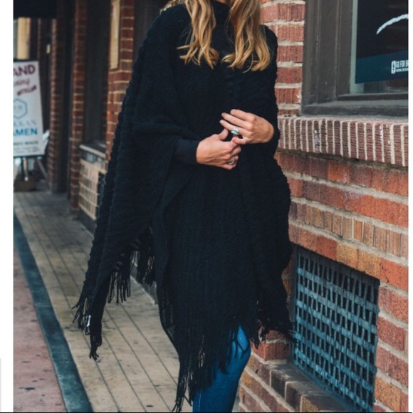 Black Soft Diagonal Knit Ruana - Picture 4 of 8